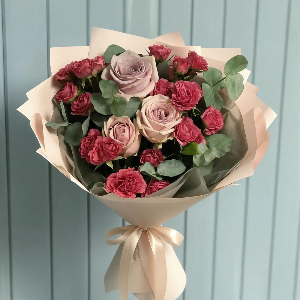 Букет цветов из: Гвоздики и Розы в Шумерле