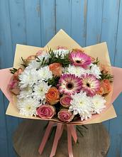 Букет цветов из:  Розы, Герберы и Хризантемы в Шумерле