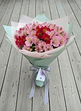 Букет цветов из:  Альстромерии в Шумерле