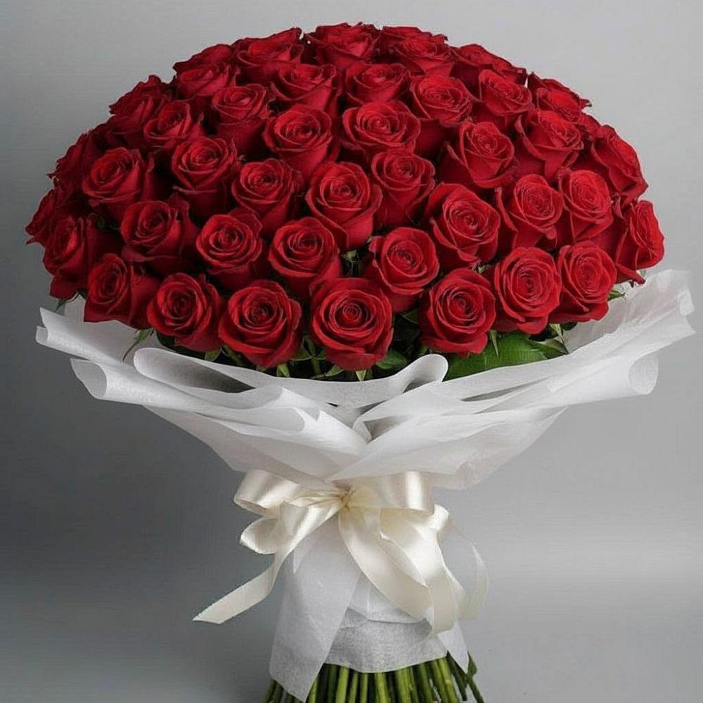 Букет 101 Красная роза Блэк Мэджик в Шумерле