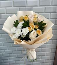 Букет цветов из:  Розы и Хризантемы в Шумерле