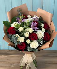 Букет цветов из:  Розы и Альстромерии в Шумерле