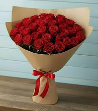 Букет Красные розы Милано в Шумерле