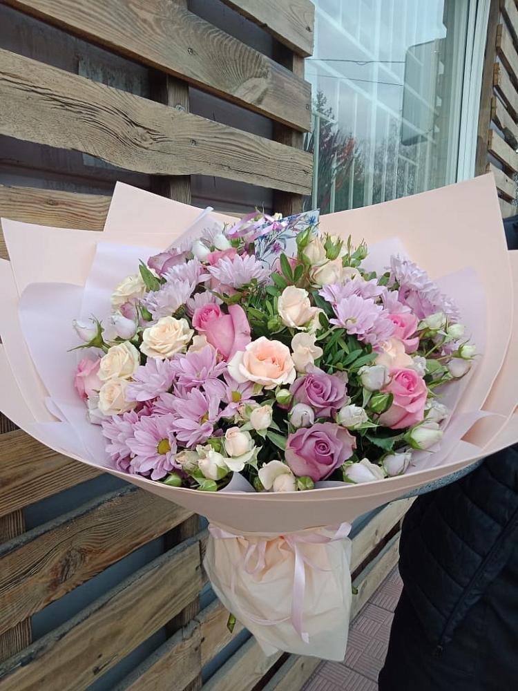 Букет цветов из: Розы и Хризантемы в Шумерле