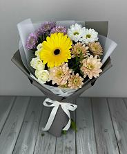 Букет цветов из:  Розы, Герберы и Хризантемы в Шумерле