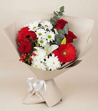 Букет цветов из:  Розы, Хризантемы, Герберы и Лилии в Шумерле