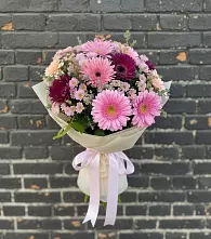 Букет цветов из:  Герберы и Хризантемы в Шумерле