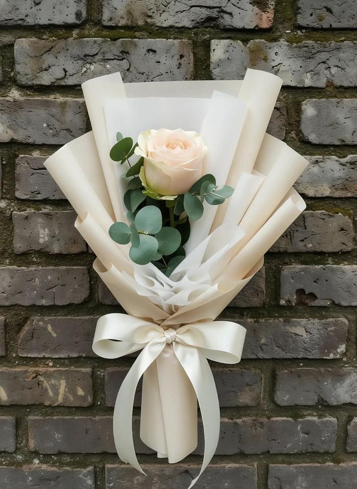 Букет цветов из: Розы в Шумерле