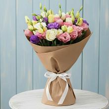 Букет цветов из:  Лизиантусы в Шумерле
