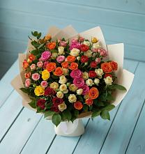 Букет Микс из разноцветных кустовых роз в Шумерле